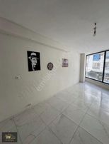 Muradiye Mah De Satılık 54 Metre Kare Batar Katlı Dükkan