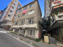 Yenibosna Hürriyet Mahallesinde Satılık Bina Kentsele Uygun