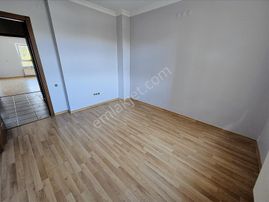 Ank Çan Emek Mevlana Bulvarı Cephe Ful Yapılı Kiralık 4+1 Daire