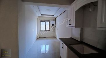 Manisa Yunusemre Muradiyede Satılık 1+1 Sıfır Daire