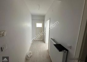 Emrah Mh.gülhane Hast.karşısında Yüksek Giriş Amarikan Mutfak Yapılı 3+1 Daire