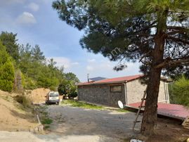 Kemalpaşa Armutlu’da Satılık Arazi Ve Taş Ev