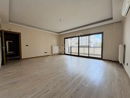 Krediye Uygun Gürmar Market Üzeri 165 M2 3+1 Geniş Ve Lüx Daire