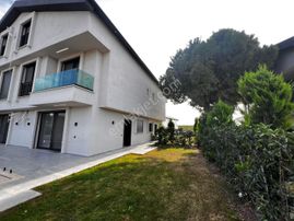 Triplex Son Villa