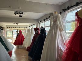 Boyabat Merkezde Devren Satılık Kuaför & Gelinlik Salonu
