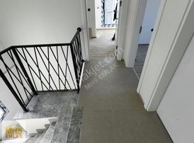 Seferihisar Akarcada 350 M2 Arsada Tam Müstakil Satılık Yazlık