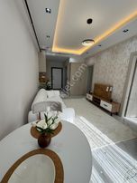 Değirmenönü Altıntop Mahallesindekapalıotoparklı Arakat Balkonlu Full Eşyalı Sıfır 2+1