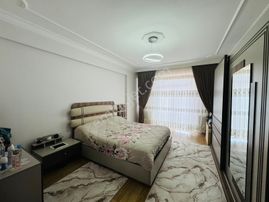 Üç Kuyularda Bu Fiyata Bu Büyüklükte Daire Yok! Acil Satılık 2+1 120 M2 Daire!