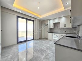 Denizli Yenişafak Mahallesinde Mükemmel Konumda Satılık Arakat Daire