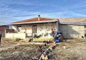 07 Truva Emlaktan Elmalı Çukurelma Köyü Asfalta Sıfır Satılık