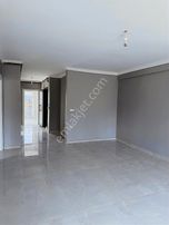 Akçalarda Yatırımlık Yerden Isıtmalı Sıfır 2+1 Ara Kat Daire