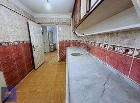 Kaya Grup'dan Cadde Arkası Neşet Ertaş Kültür Merkezi Dibi 3+1