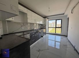 Kaya Grup'dan Teras Cam Balkonlu Önü Açk Yüksek Kat Site Dairesi