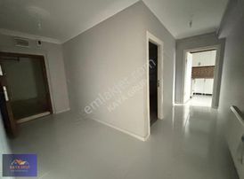 Kaya Grup'dan Otobüs Yolu Güzergahında Yeni Bina 2+1 Daire !!