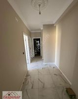 Taşpınar Gayrimenkul'den Satılık Hacılar Harmanında 3+1 Daire 2.kat Ara Kat