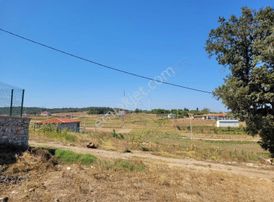 Century21 Bal'dan Karesi Kırmızılar'da Satılık 853 M2 Arsa