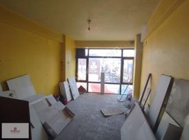 Yeşilli Camii Karşısı 5 Katlı Kiralık Bina