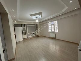 📣 Four Land Gayrimenkul Farkıyla 3+1 Satılık Daire