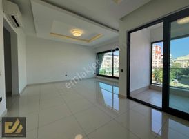 Kapalı Otoparklı, Açık & Kapalı Havuzlu Kiralık Daire