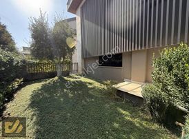 Molla Yusuf Mahallesinde Lüks Triplex Satılık Villa