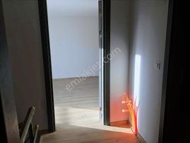 Uşak Merkez Fevzi Çakmak Mahallesinde Satılık 3+1 Dublex Daire