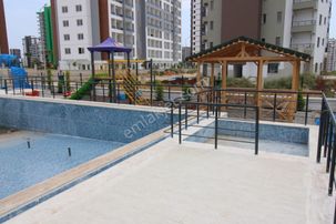 Martı Otel Civarı Sıfır Havuzlu 1+1 Site İçi
