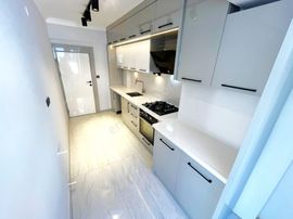 Aygül'den Akçay'da Lüx Yaşamı Sevenlere Özel 1. Sınıf İşçilikli 2+1 Satılık Dairemiz Sizi Bekliyor📢