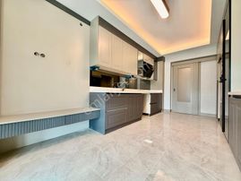 Eryaman Susuz'da 4+1 Sıfır K.oto Süper Lüx Kiralık Daire