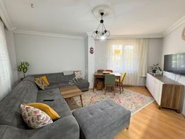 Mertcan'dan Velibaba Mah. Caddeye 5dk İskanlı Balkonlu 2+1