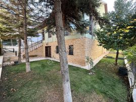 Çayyolu Mutlukent Mah. Muhteşem Lokasyonda Satılık 6+2 Villa