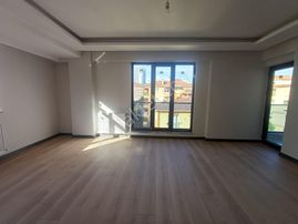 Mertcan Dan Hürriyet Mah Ebeveyn Banyolu 3+1 Arakat Lüks Daire