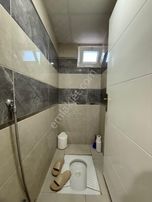 Kepez Devlet Hastanesi Acil Kapısı Karşısında