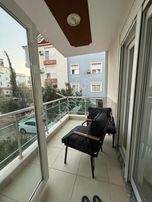 Kepez Devlet Hastanesi Acil Kapısı Karşısında