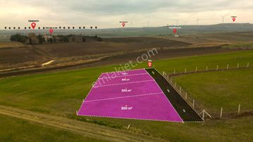 Fenerköyde Otobana Yakın 200 M² Satılık Tarla