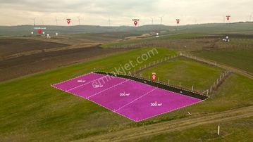 Fenerköyde Otobana Yakın 200 M² Satılık Tarla