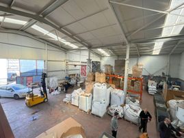 Mertcan'dan Sanayi Caddesine 1dk Mesafeli Devren Fabrika