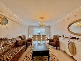 Pursaklar Mehmet Zengin Emlak'tan Asansörlü 3.kat 4+1 Yunus Emre Mah. Ful Yapılı Dubleks