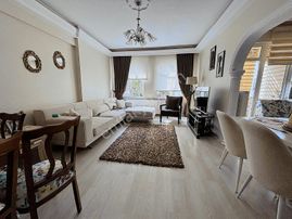 Merkezi Konumda Site İçi Yenilenmiş 3+1 Satılık Daire