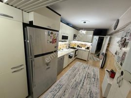 Atapark Mahallesi'nde Ara Katta Yapılı 3+1 Daire!