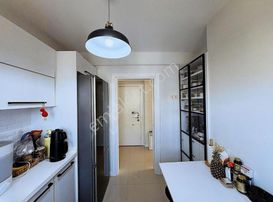 Kozyatağı Minibüs Cd.yakın 75m²net İskanı Alınmış Mal Sahibi Oturuyor