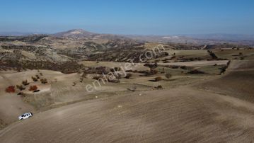 Keskin Emlak'tan Uygun Fiyatlı Yatırımlık Tek Tapu 7577m² Tarla