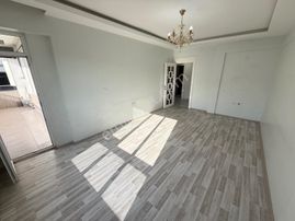 Ertuğrulgazi Mah Opet Petrol Yakınında 2+1 Kiralık Ara Kat Daire