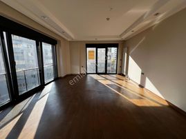 Oben'den Bostancıda Güvenlikli Çocuk Oyun Parklı 3+1 90 M² Net