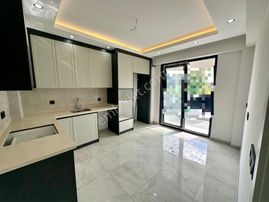 Şemiklerde 3+1 Sıfır Açık Cepheli Asanaörlü Daireler