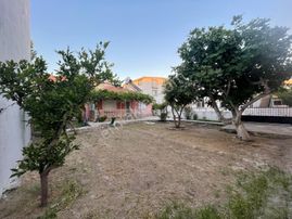 Yenişakran Sayfiye Mah. Satılık 295m2 Arsa İçinde Müstakil Ev