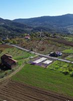 Geyve Çamlık’ta 604 M² Yola Cepheli Yatırımlık Arsa