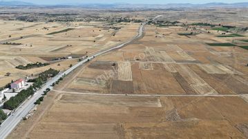 Akören Tülcede Süper Konumda Asfalt Cephe 7.114 M² Tarla