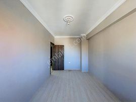 Altınova Mahalesinde Geniş 3+1 Güney Cephe Daire