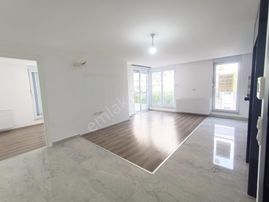 Guvensoy Dan Konyaaltı Hurma'da Kiralık Sıfır Doğalgazlı 2+1.