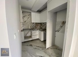 Tramvayın Dibinde Sıfır Kiralık Daire